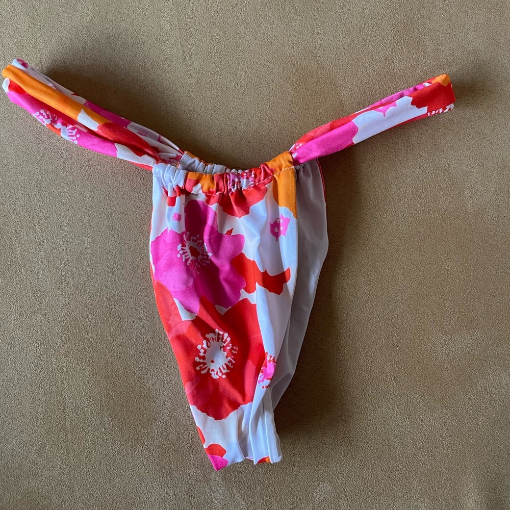 Oneone bottoms